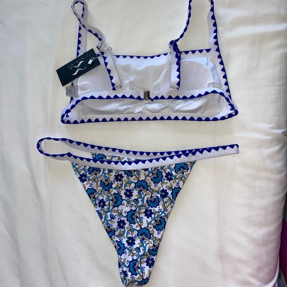 Euro Bikini Set - Picture 6 of 6